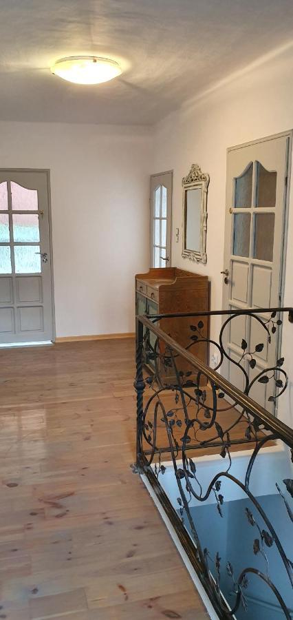 Millanova Apartment Milanowek Luaran gambar