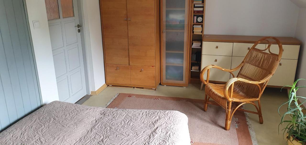 Millanova Apartment Milanowek Luaran gambar